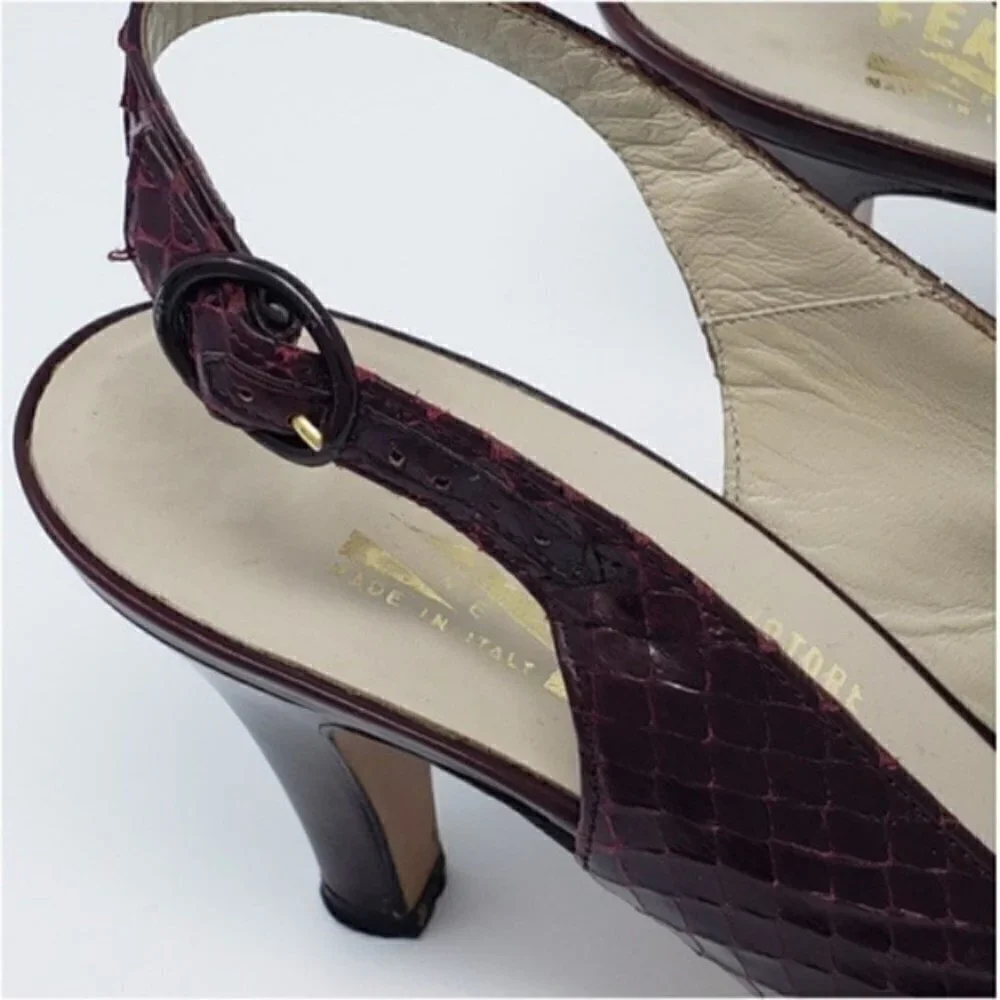 Vintage Salvatore Ferragamo Brown Classic Slingback Heels Size 6B